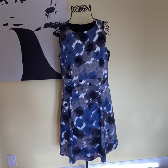 Esprit Collection Blue and White Watercolour Pattern Fit and Flare Dress - Sz 10 - Picture 2 of 10